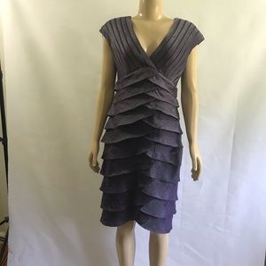 ADRIANNA PAPELL Beautiful elegant layered Dress
